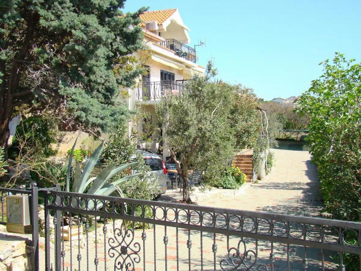 Apartment Davorka
